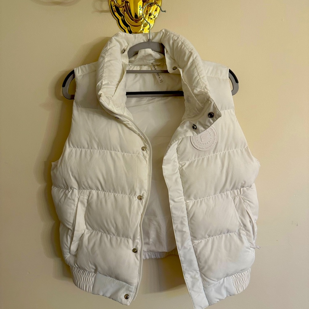 fabletics puffer vest